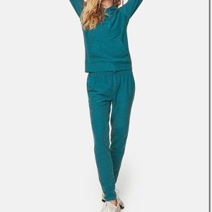 Outdoor Voices Teal CloudKnit SET!!